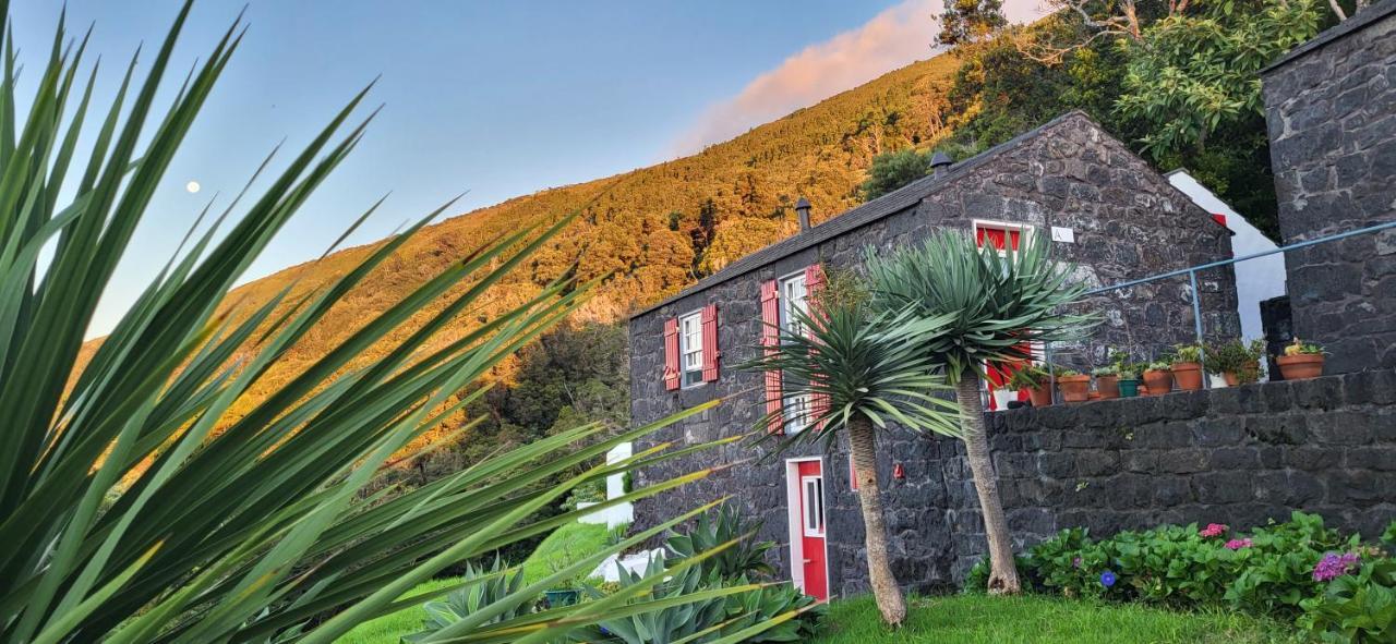 Gasthaus Casas De Incensos - Ter -Ta Pontas Negras Exterior foto